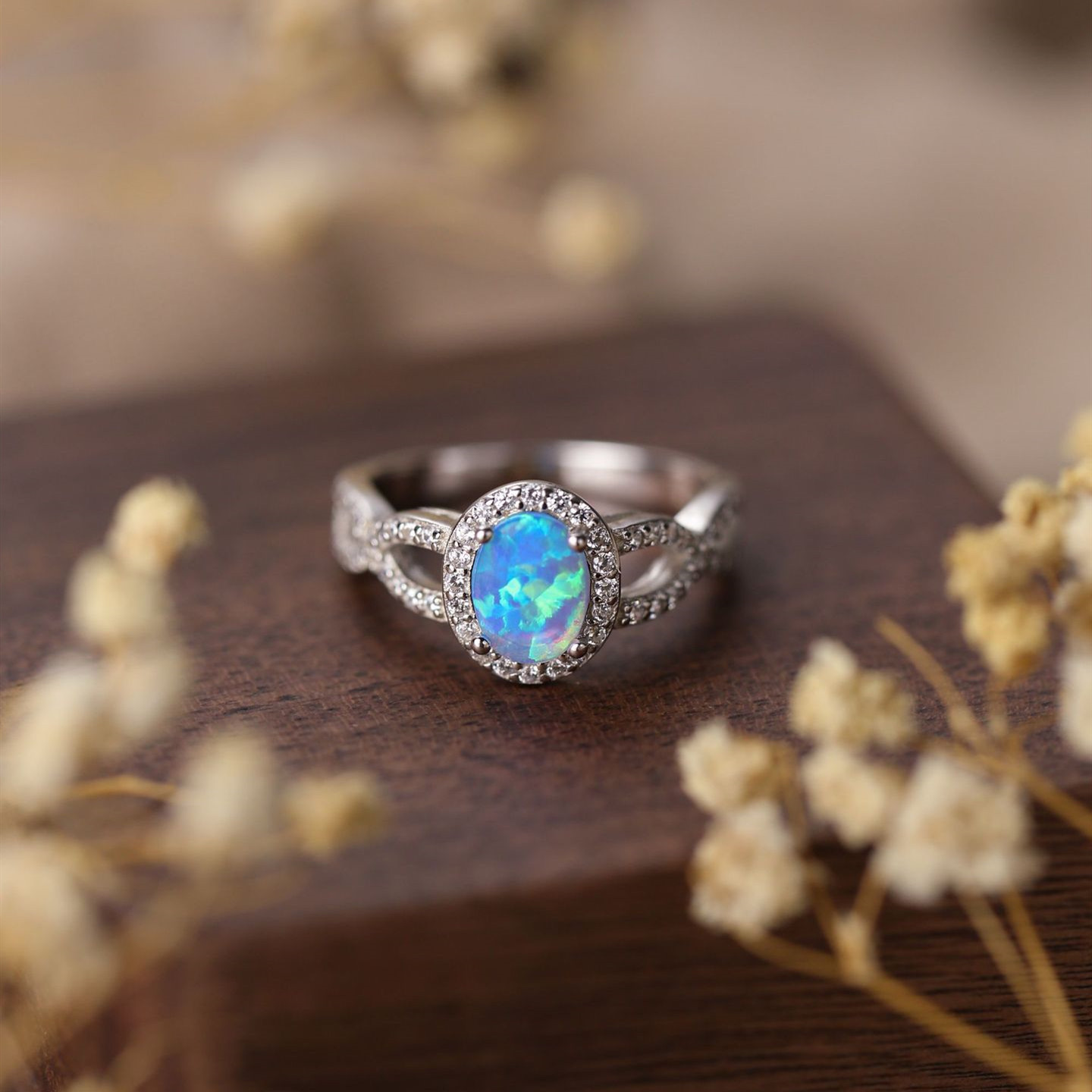 S925 Silver Egg-shaped Opal Ring Image 2