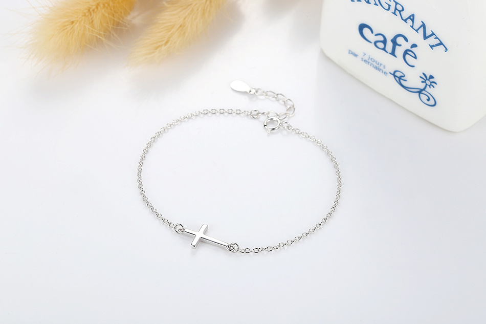 Sterling Silver Simple Cross Bracelet Image 4