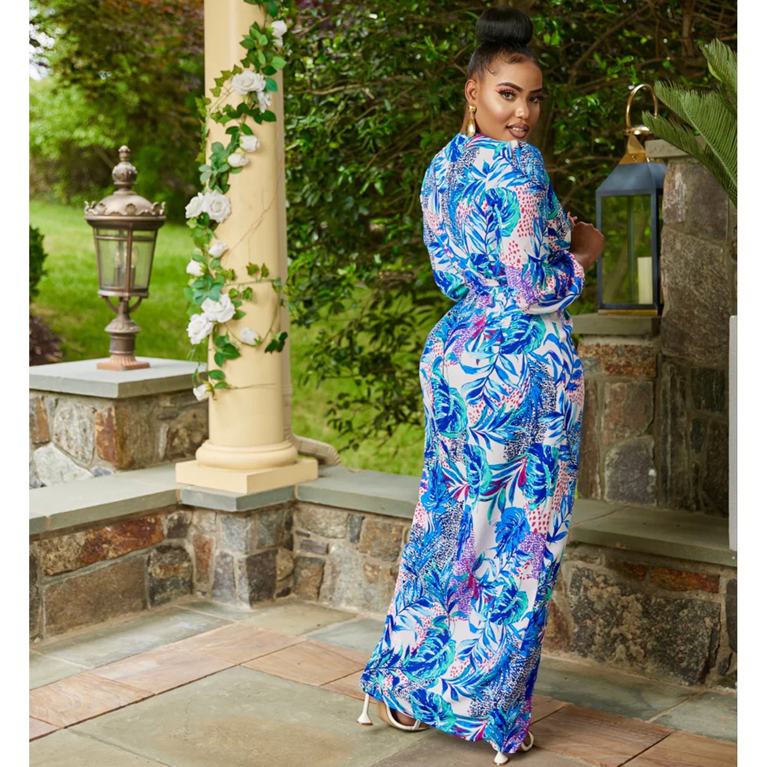 Women's V-neck Printed Long Sleeve Tied Dress - Image 6