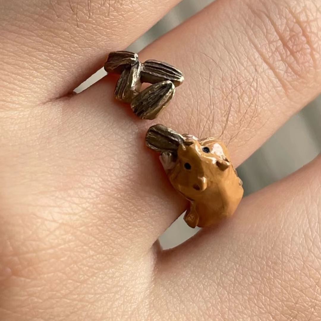 Fashion Hamster Ring Image 5