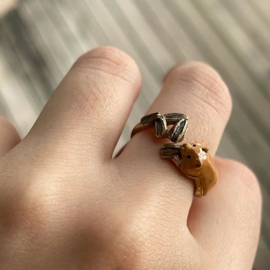 Fashion Hamster Ring Image 1