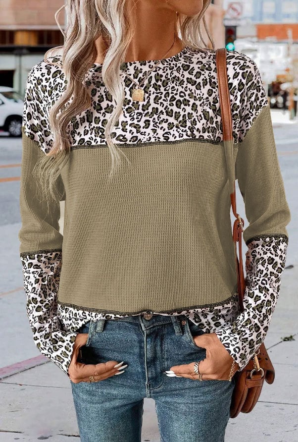 Sweater Image 13