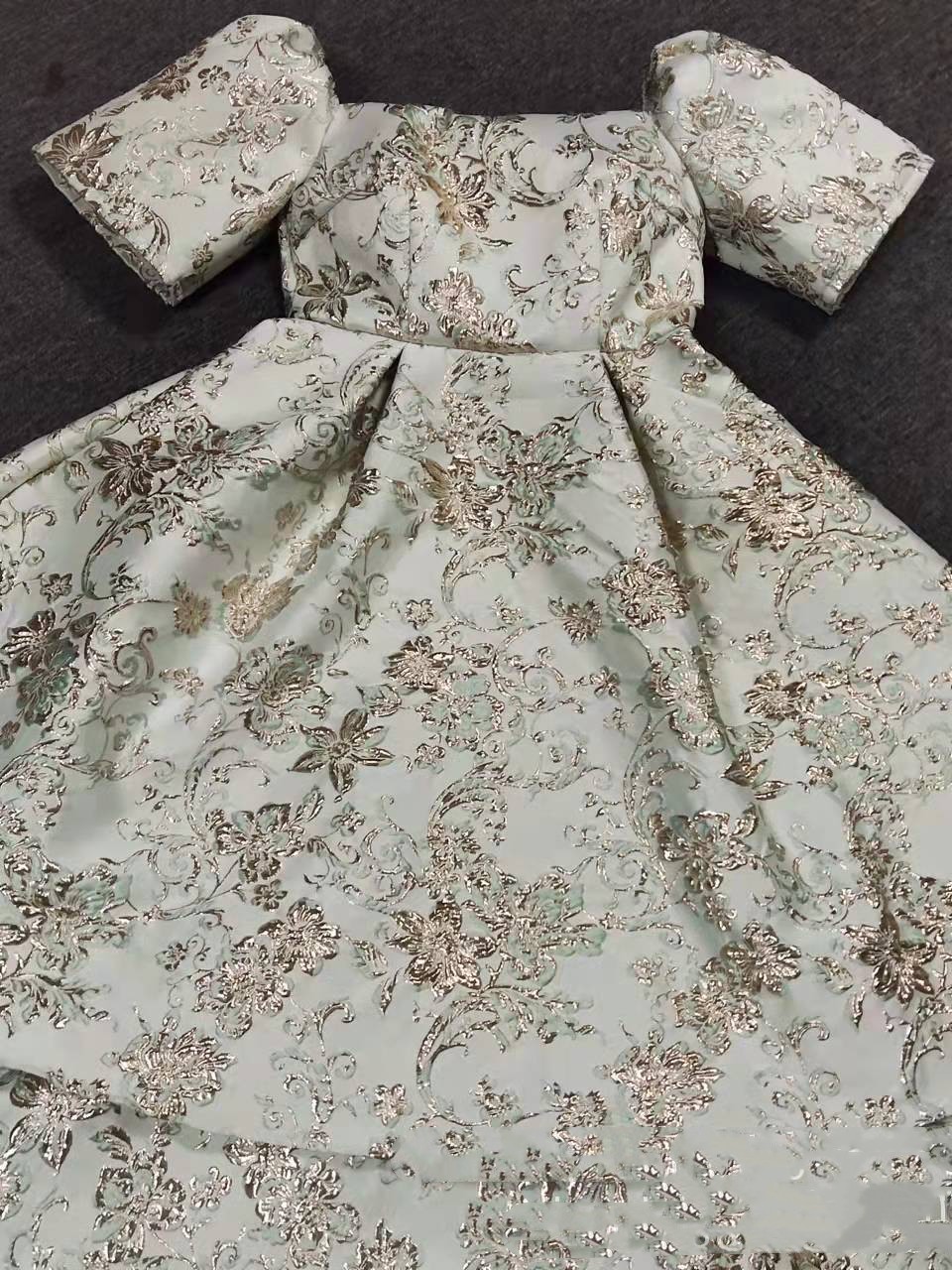 Mid-length Printed Dress 5