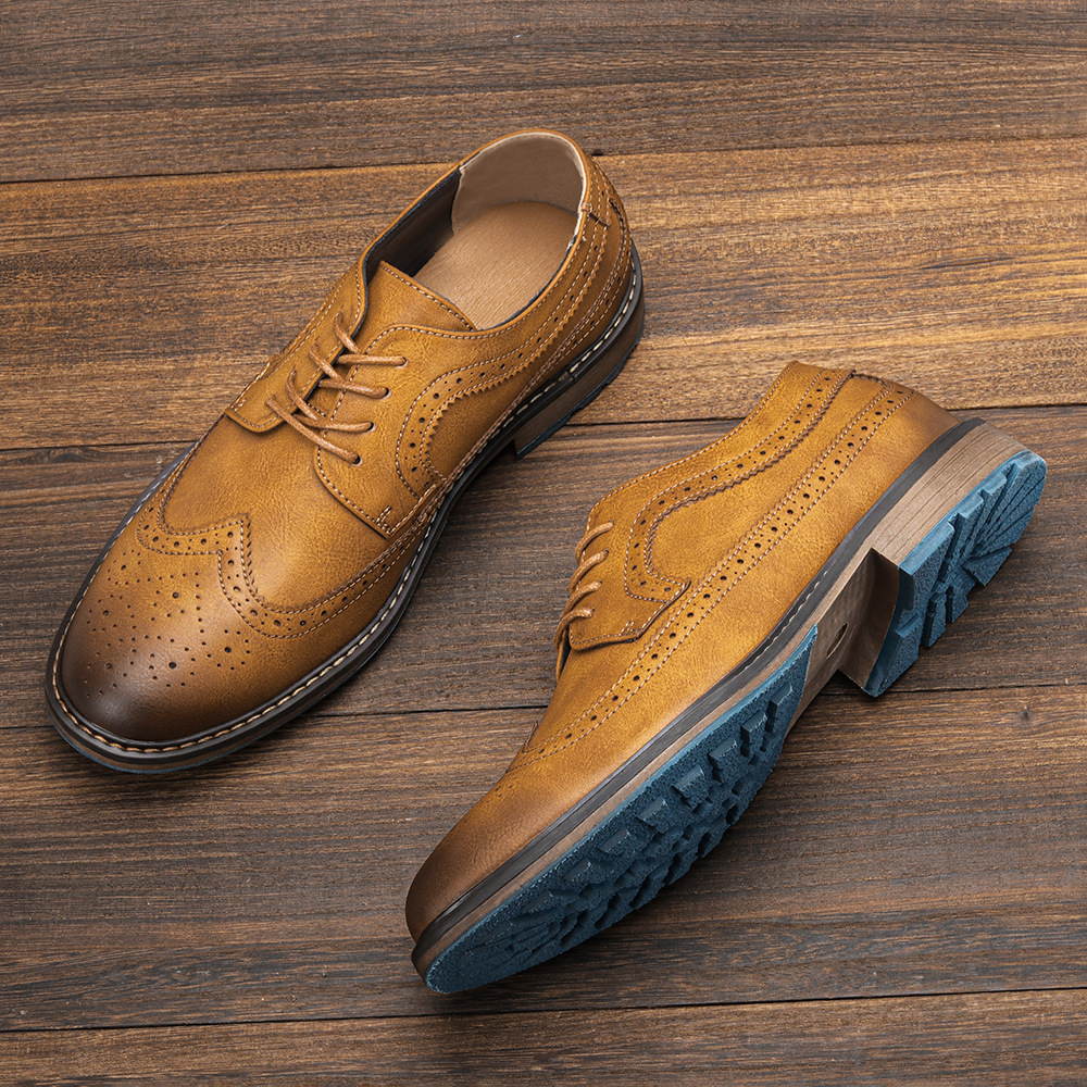 Men's Fashion Vintage Brogue Shoes Image 4