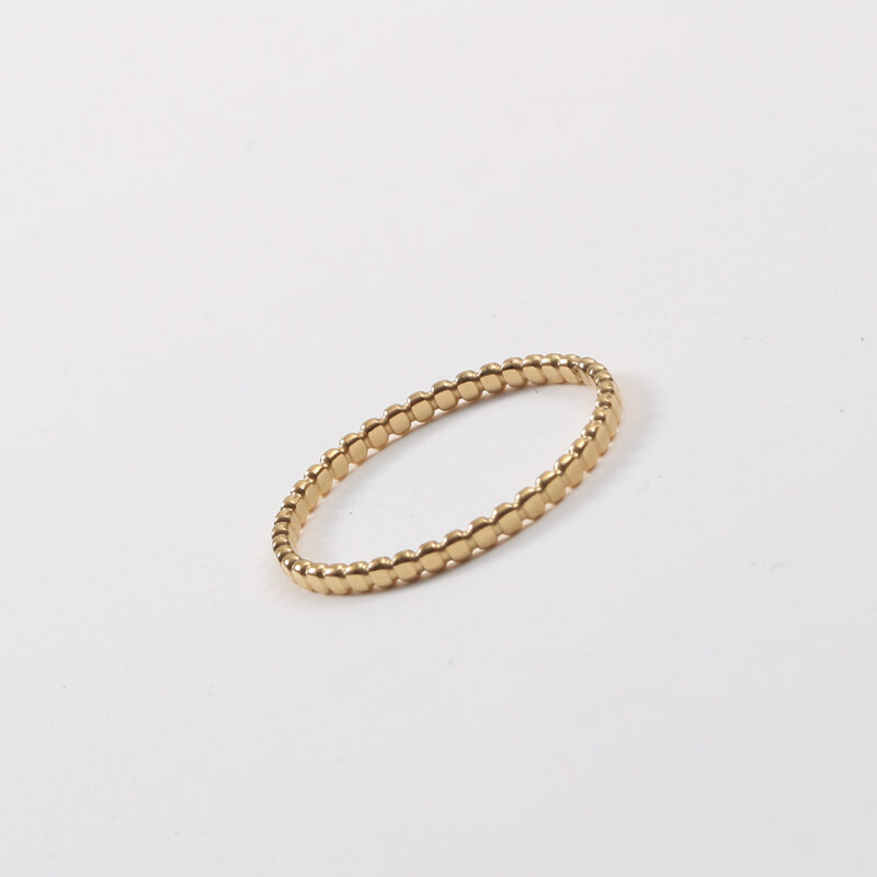 Minimalist Ring 4