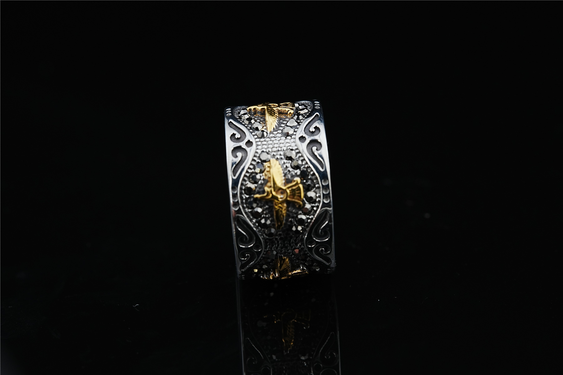 Eagle Wings Ring Style
