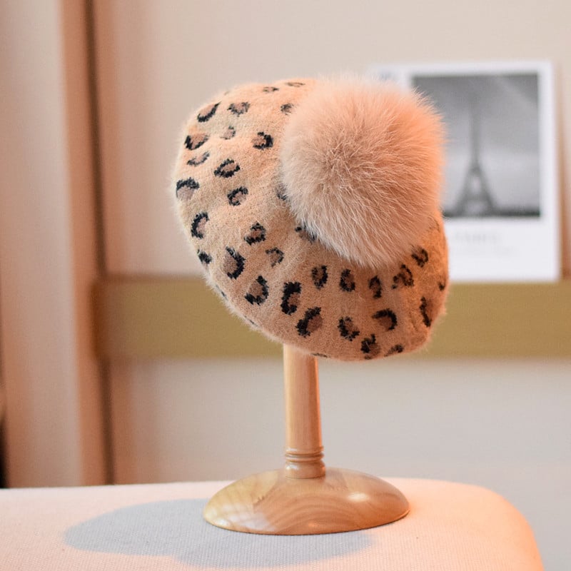 Retro Mink-like Wool Hat Image 2