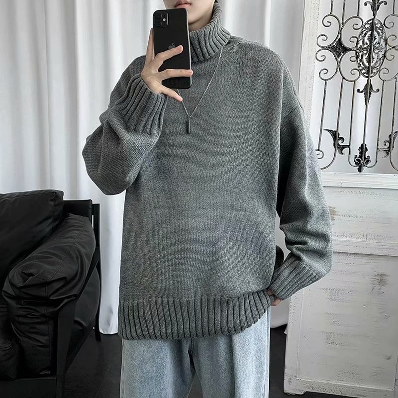Knitted Bottoming Shirt - Black Color