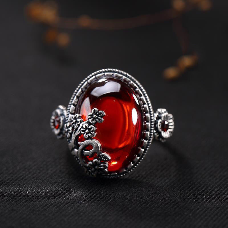 Ring with Pomegranate Red stone