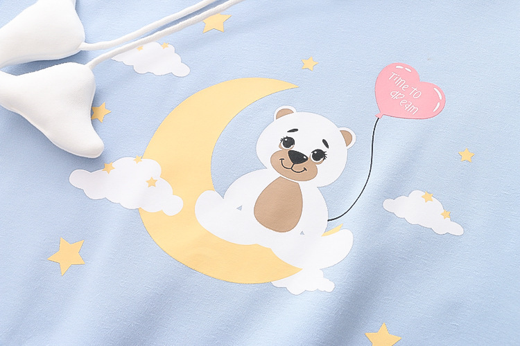 Cartoon Love Bear Print Hoodie Image 8
