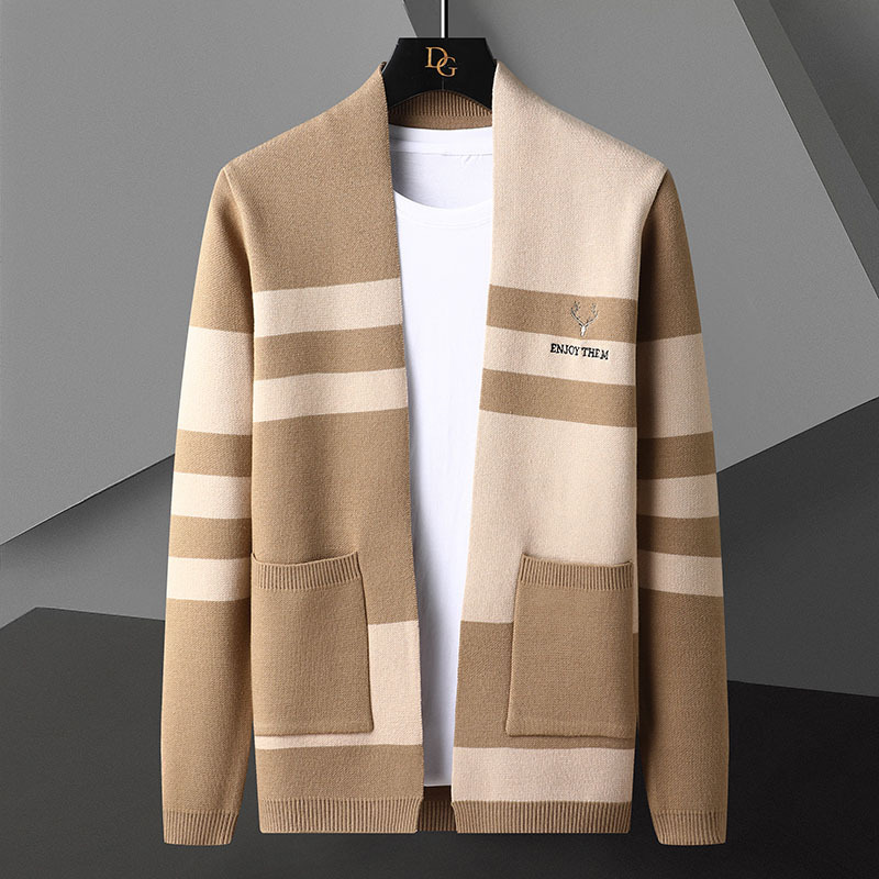 Long Sleeve Sweater Image 4