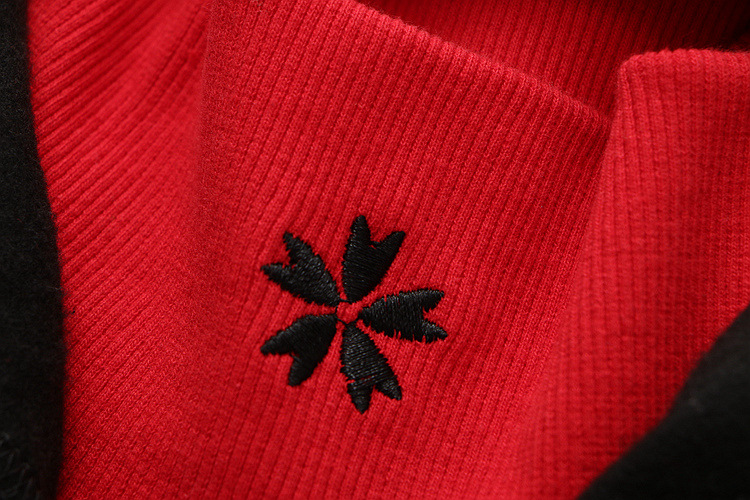 Sweater Detail 7