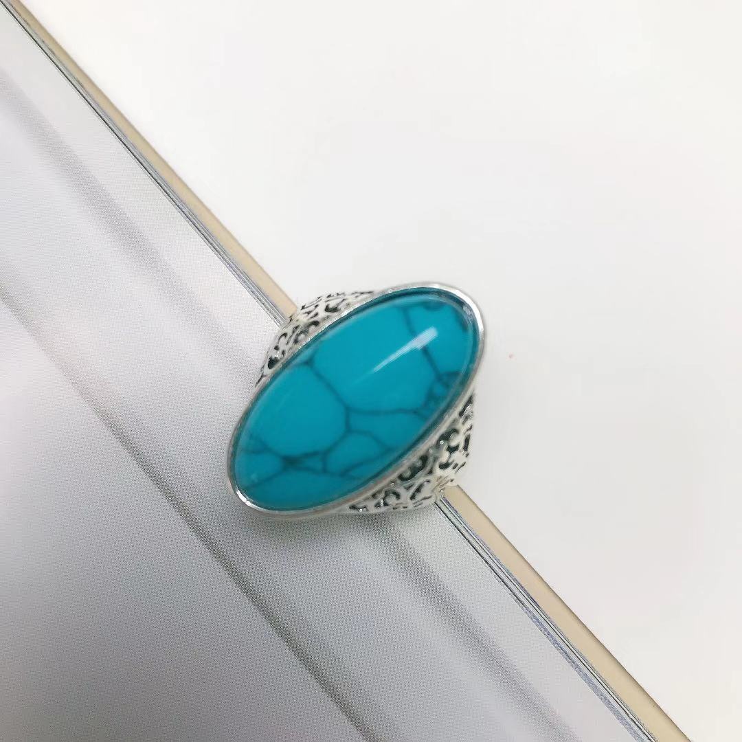 Intricate Design of the Ring