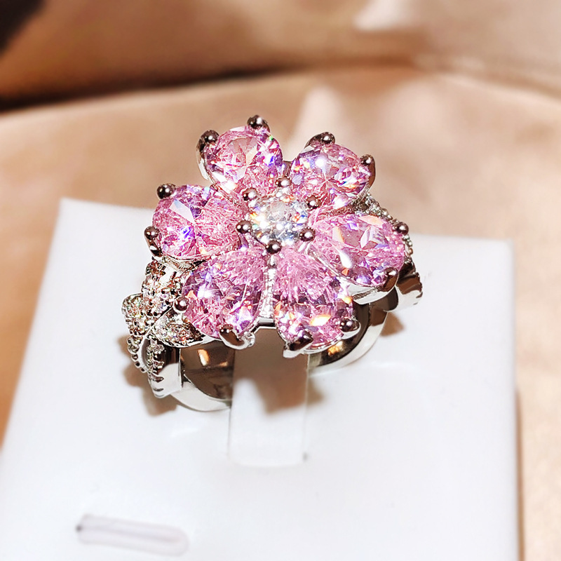 Anillo de circonita con flor de cerezo en forma de corazón 5