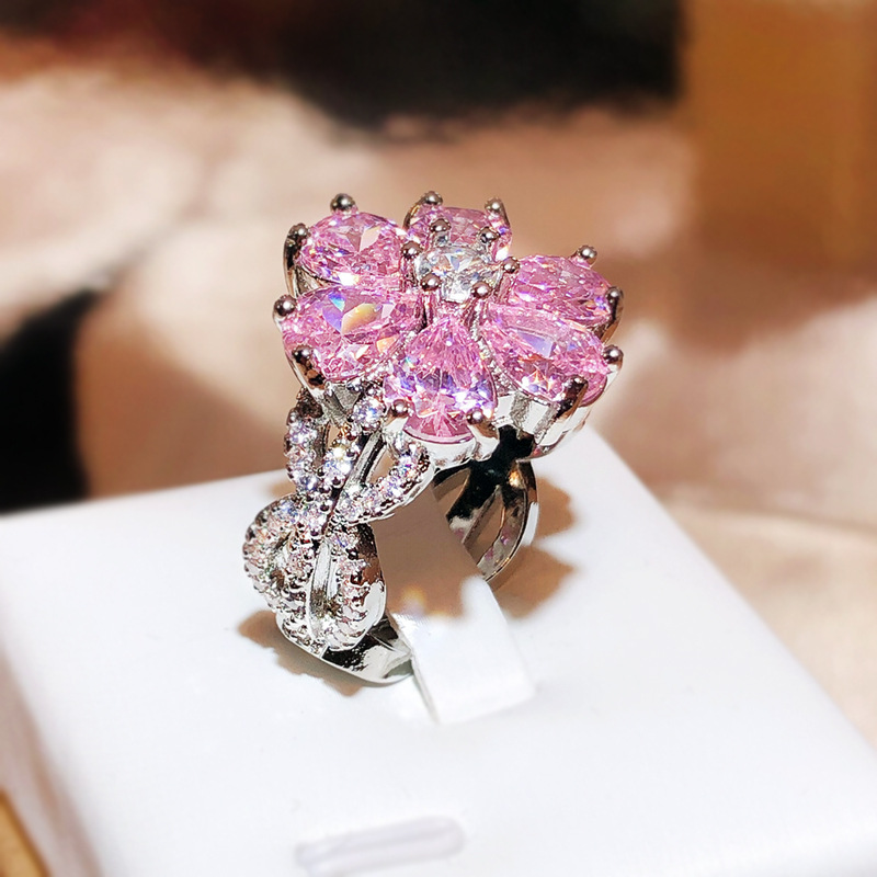 Anillo de circonita con flor de cerezo en forma de corazón 4