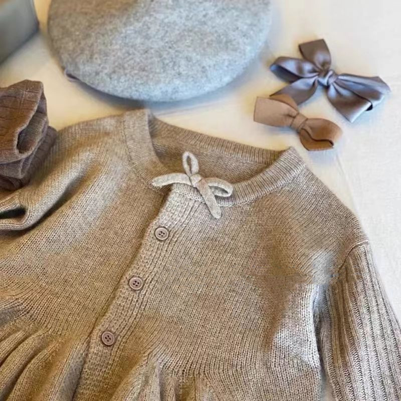 Knitted Cardigan Model 4