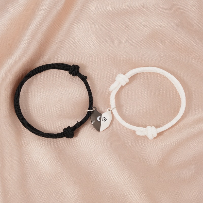 Heart-shaped Magnetic Buckle Bracelet 6