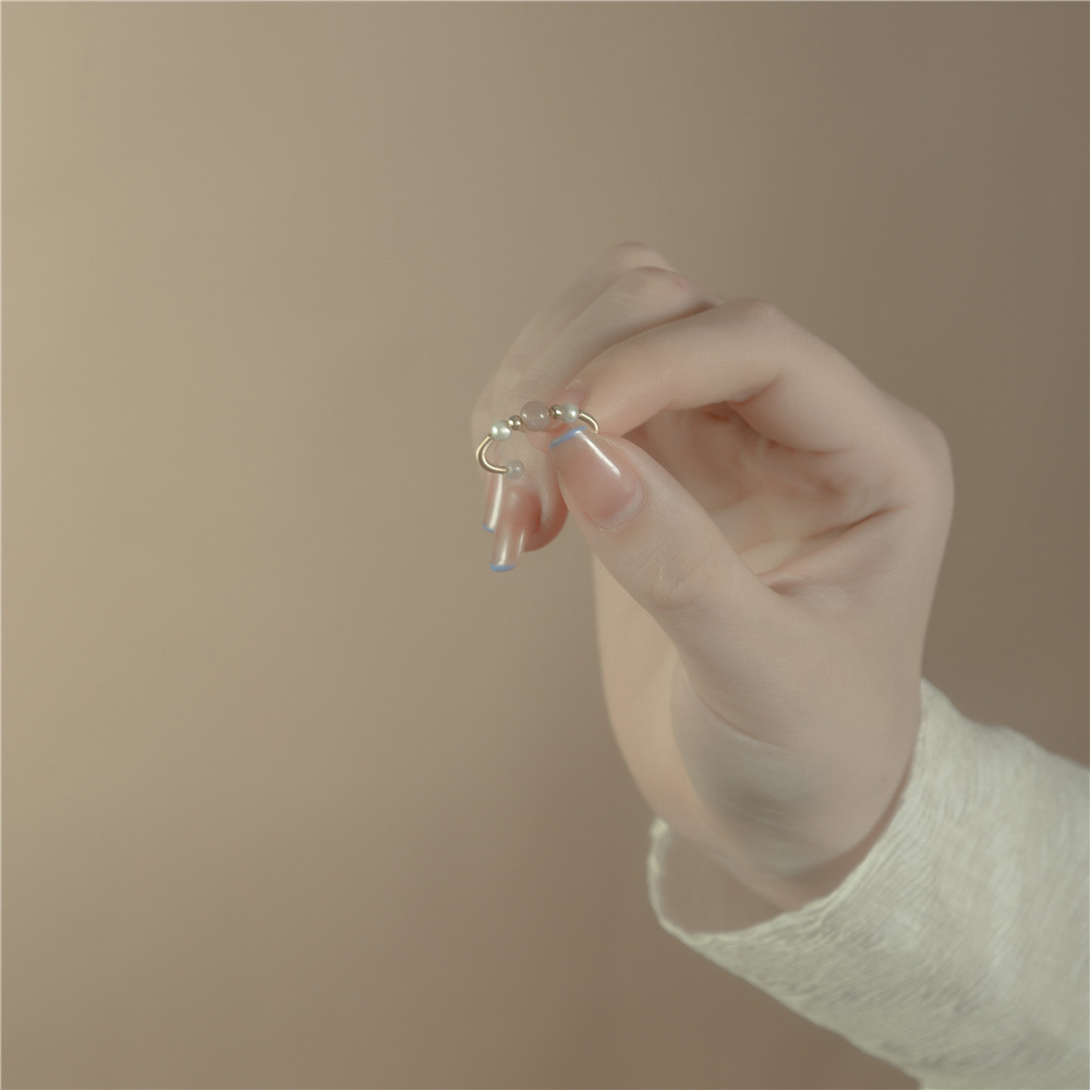 Stylish Female Ring