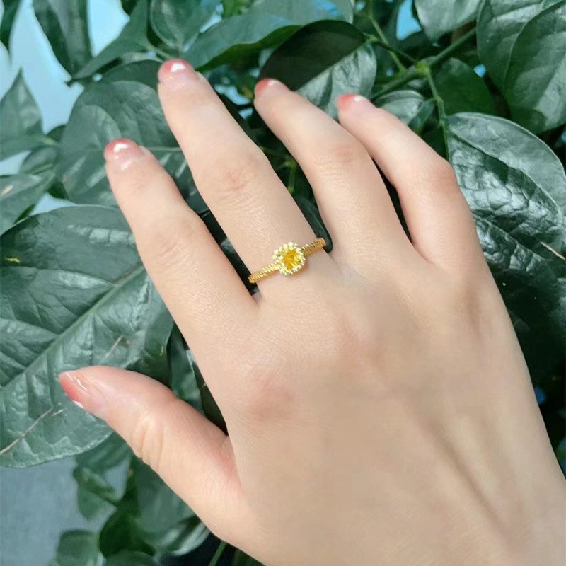 Fashionable Yellow Diamond Ring