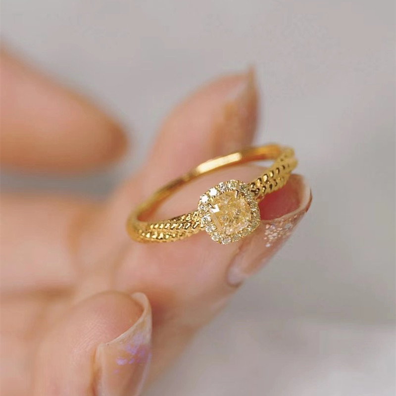 Elegant Yellow Diamond Ring