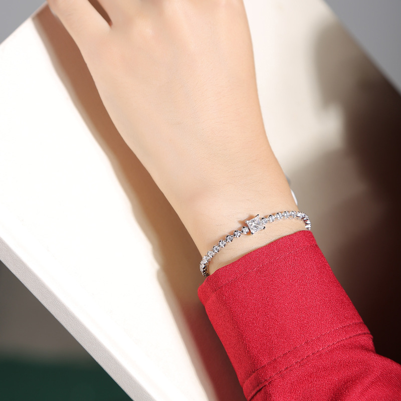 Bracelet Image 1