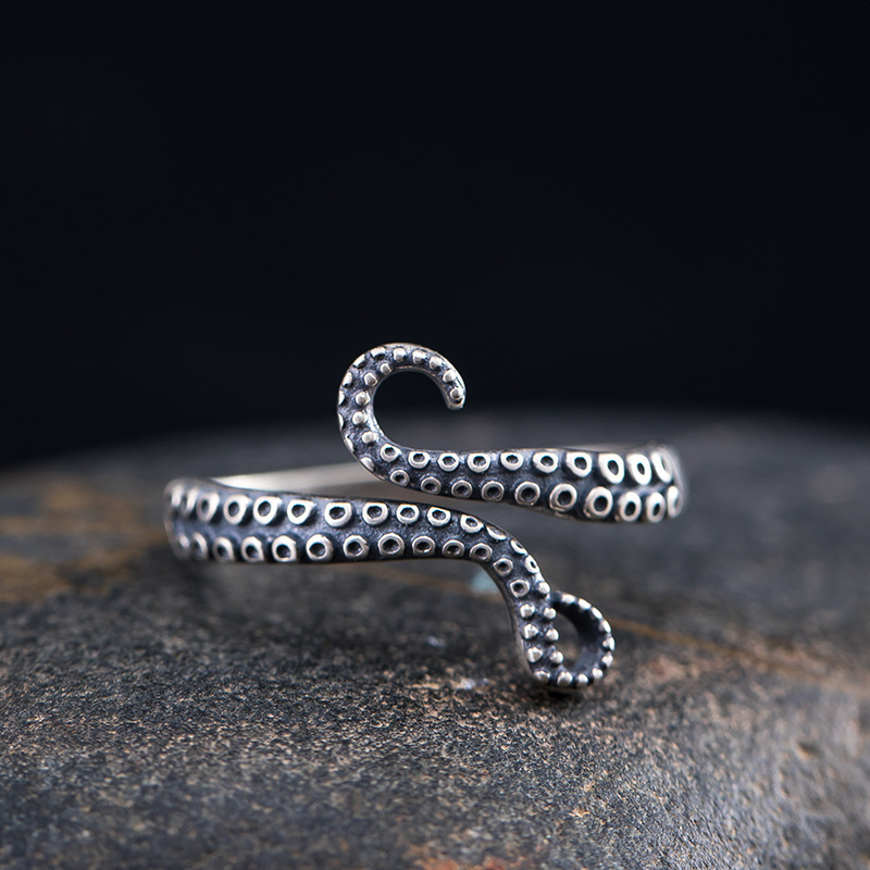 Adjustable Finger Ring