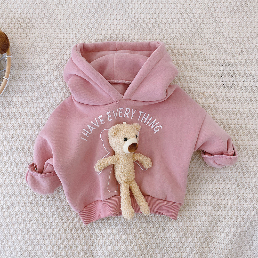 Three-Dimensional Bear Top