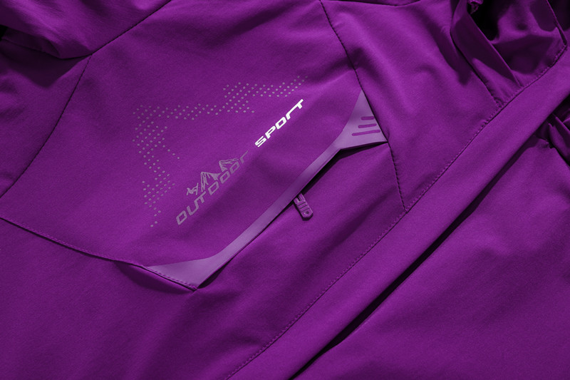 Lightweight Windbreaker