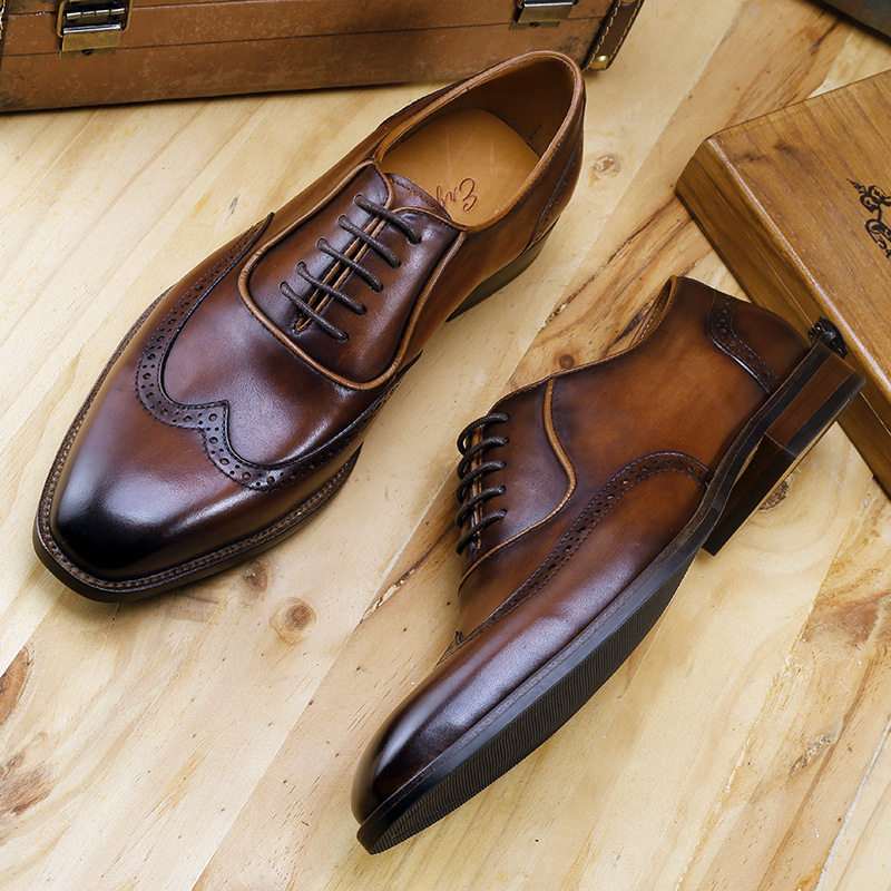 Men's Broch Business Shoes - Image 1
