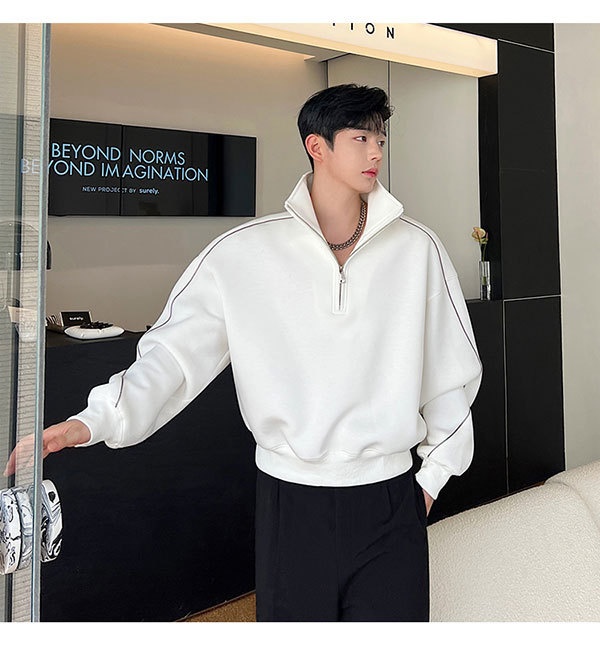 Sweater Image 9
