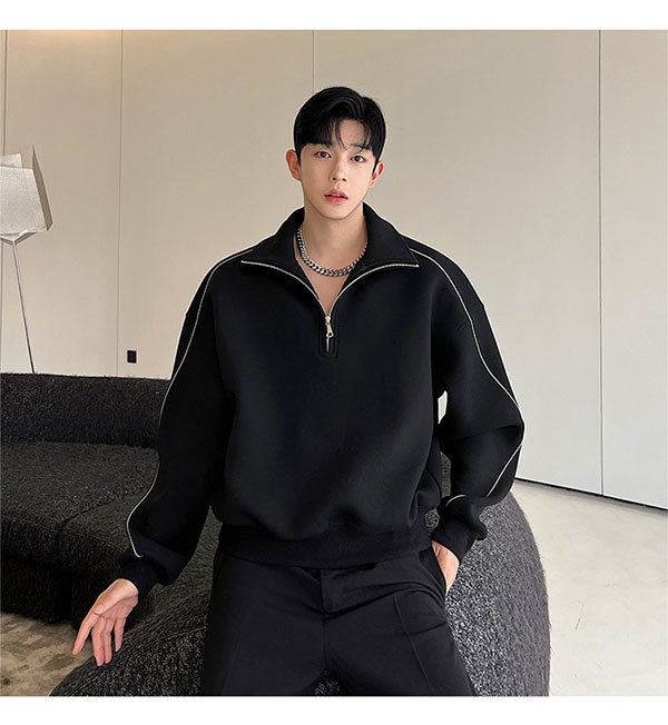 Sweater Image 15