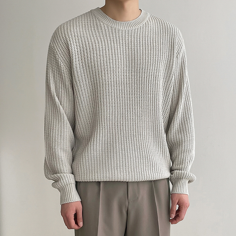 Sweater Image 3