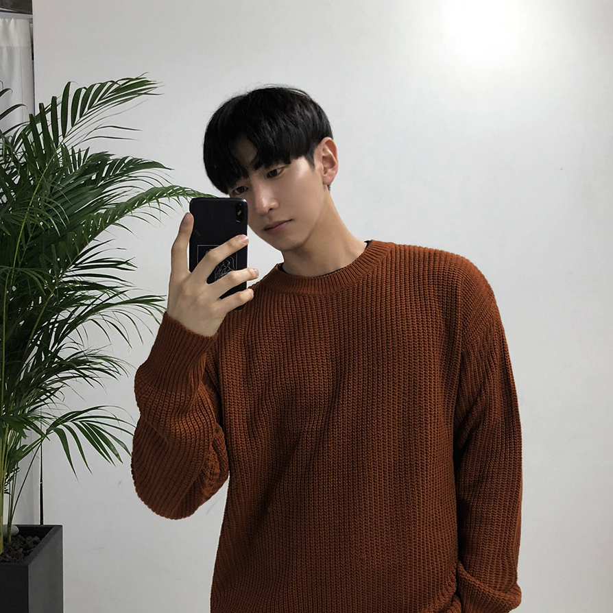 Sweater Image 8