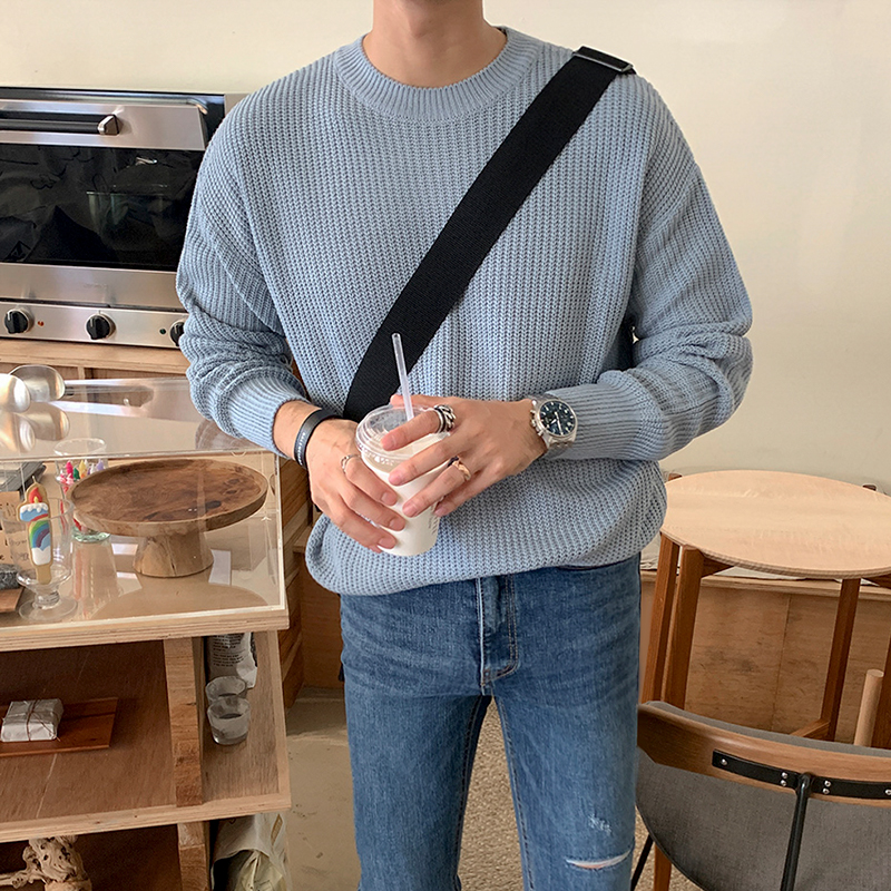 Sweater Image 6