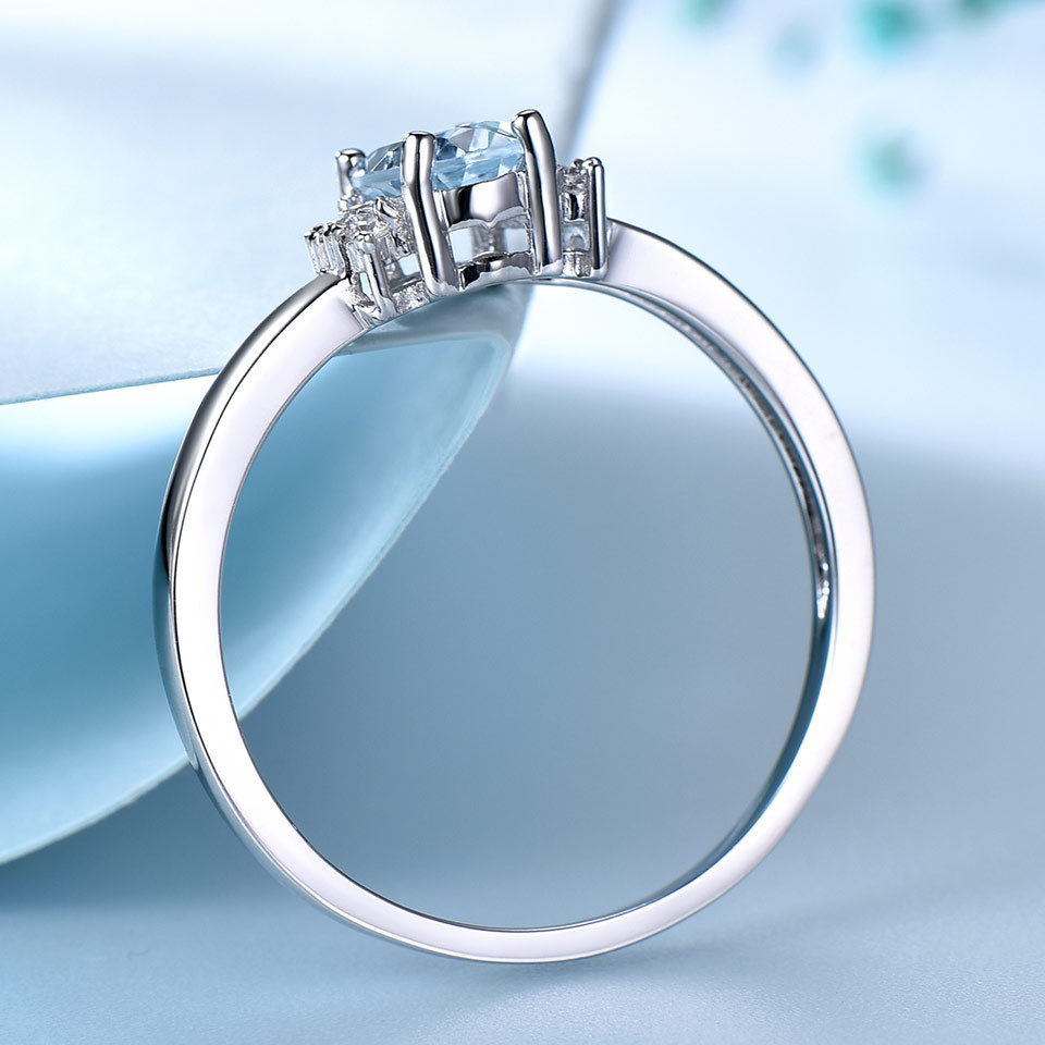 925 Sterling Silver Oval Blue Topaz Ring 4