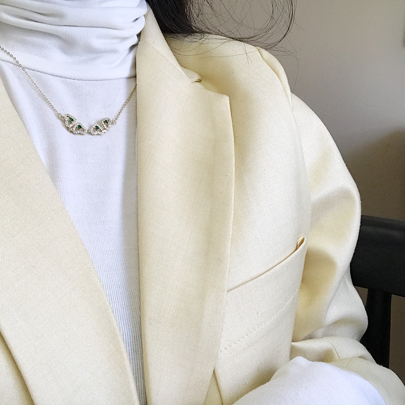 Elegant Clover Necklace