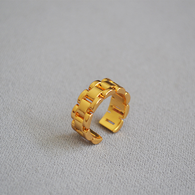 Brass Chain Ring Image 2