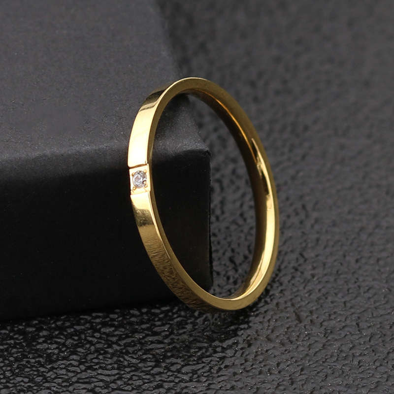 Anillo creativo de moda de acero de titanio con circonio - Imagen 4