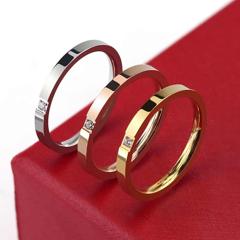 Anillo creativo de moda de acero de titanio con circonio - Imagen 2