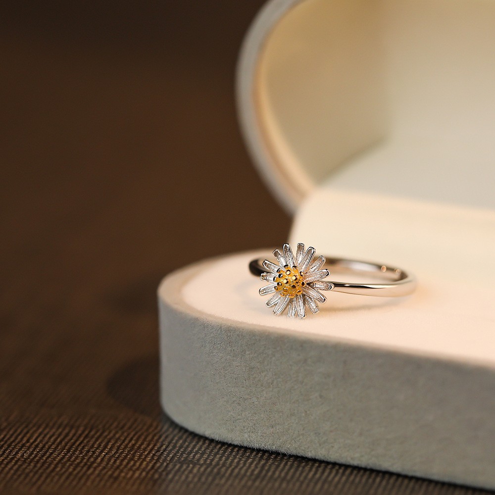 Daisy Ring Image 4