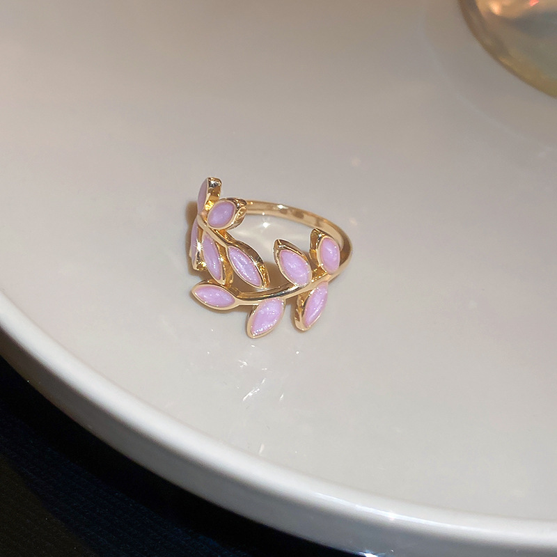 Korean Oil Dripping Leaf Ring Lifestyle 2