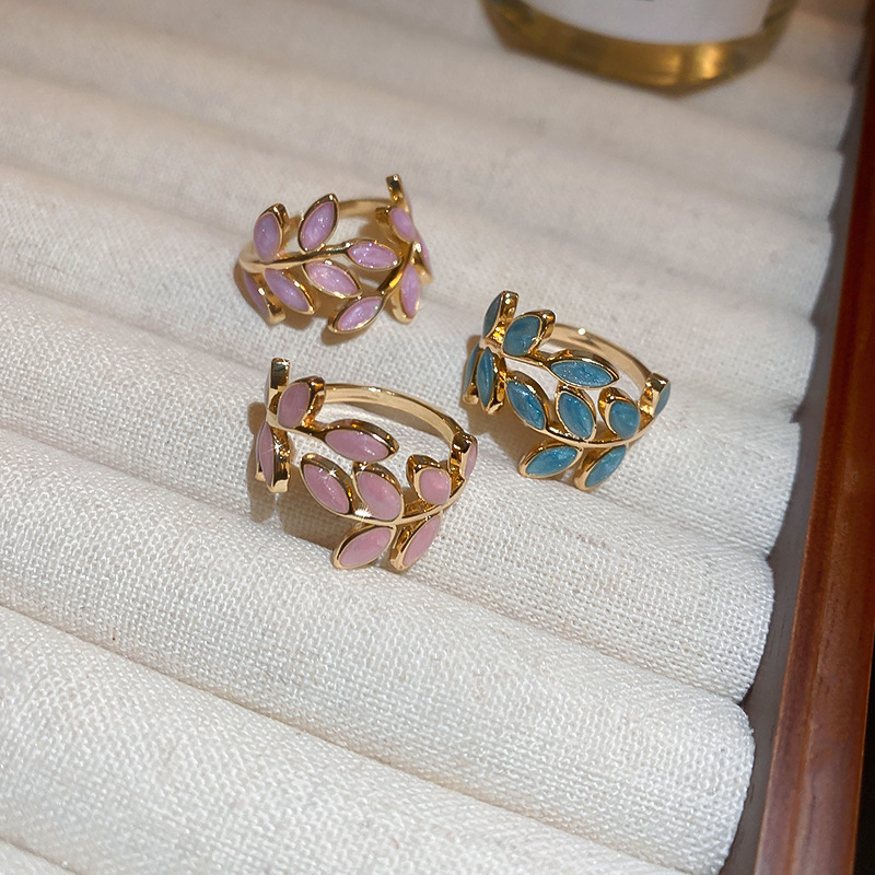 Korean Oil Dripping Leaf Ring Details 2