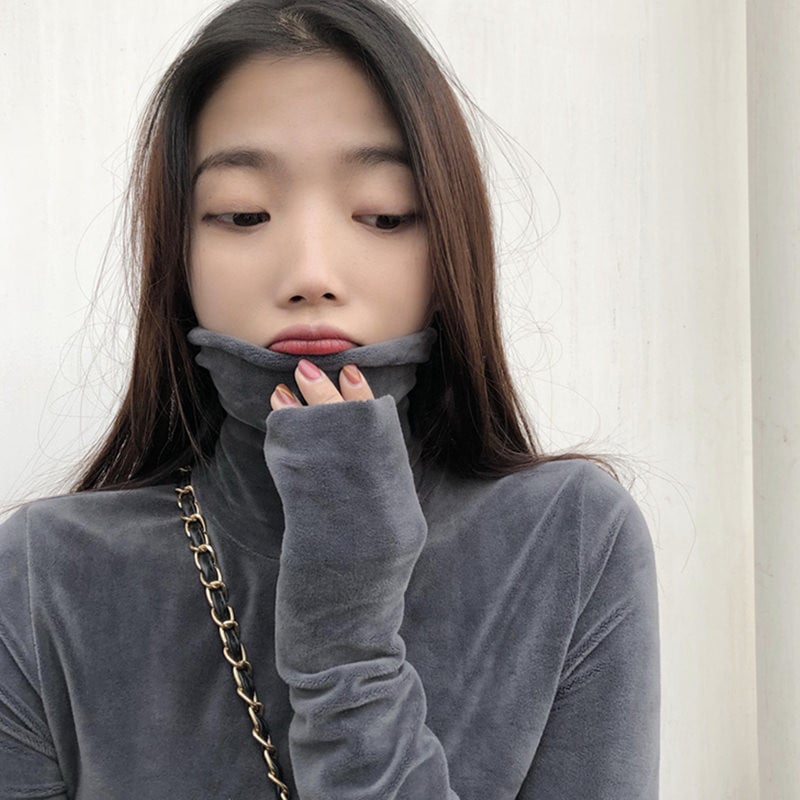 Women's Gold Velvet Turtleneck Shirt Image 4