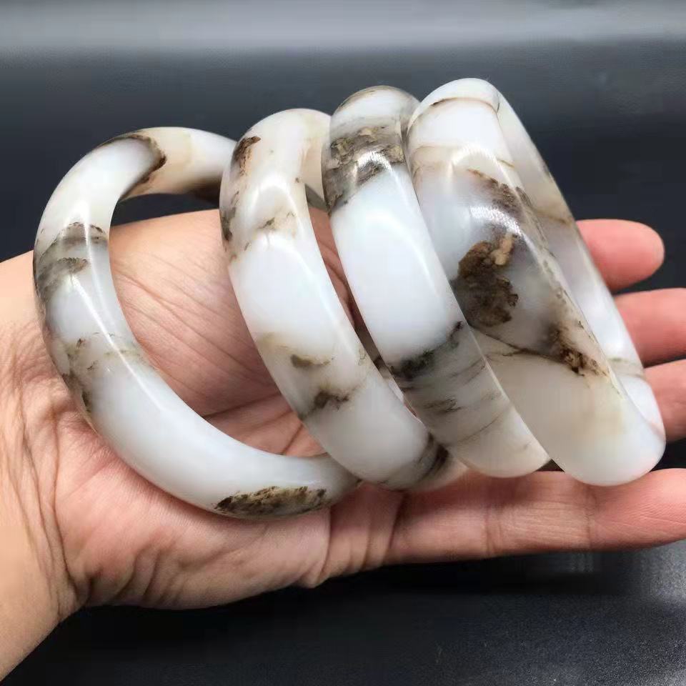 Hetian Gold Silk Dark Jade Bracelet Image 3