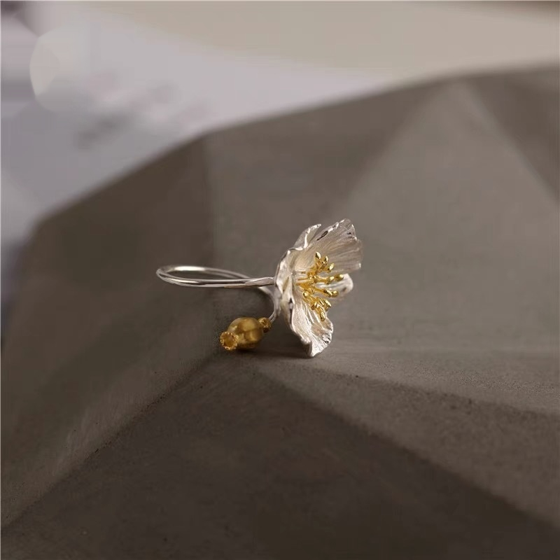 Women's Platinum Gold-plated Point Gold Flower Ring 6