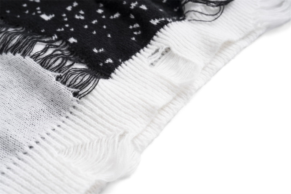 Men's Sweater Image 5