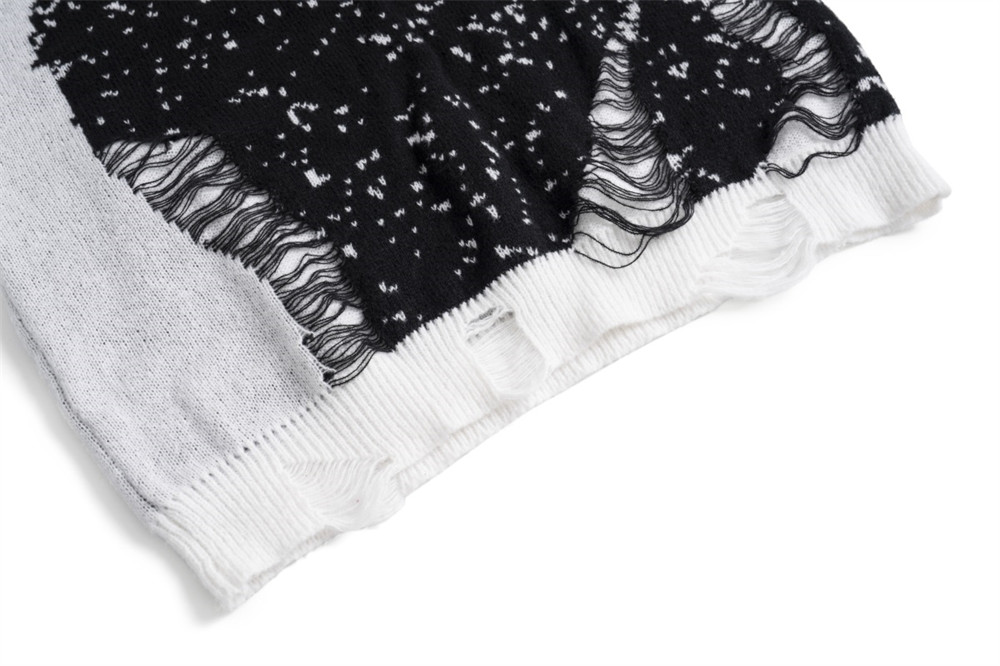 Men's Sweater Image 8