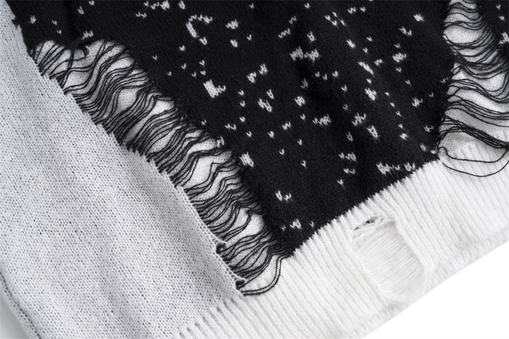 Men's Sweater Image 9