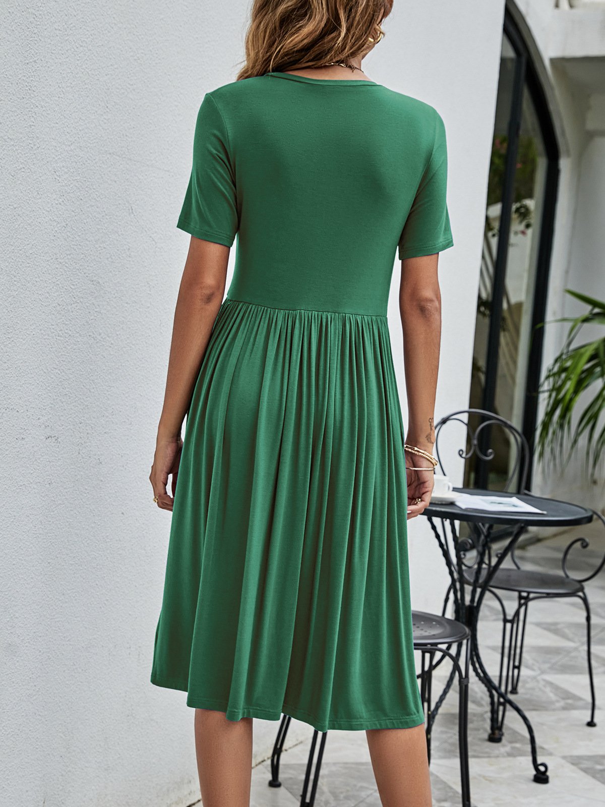 Solid Color Dress Image 2