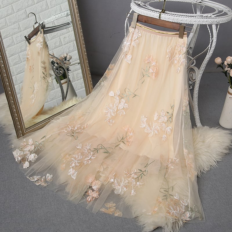Fashionable Mesh Embroidered Long Skirt - Image 4